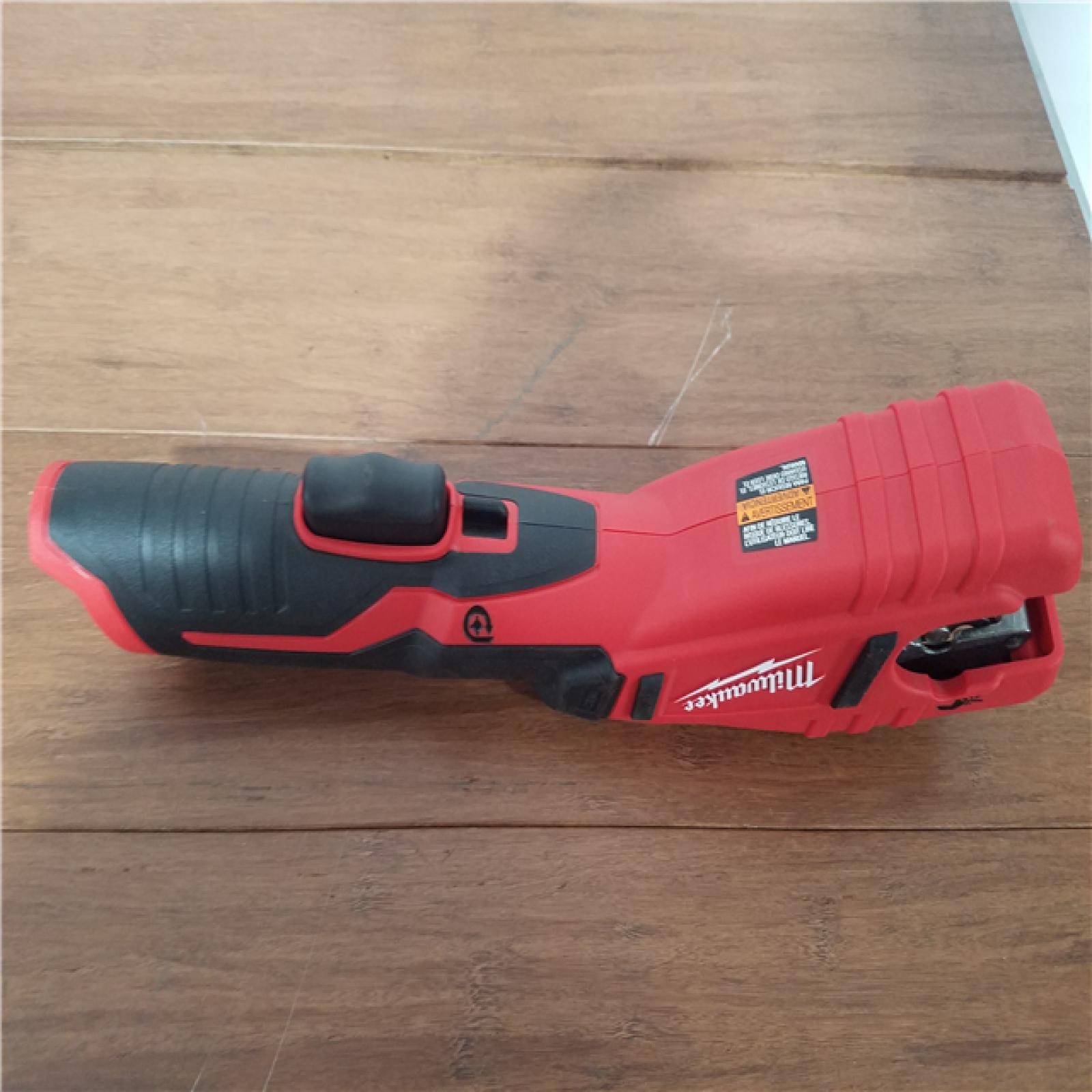 CALIFORNIA NEW MILWAUKEE M12 CORDLESS COPPER TUBING CUTTER TOOL ONLY