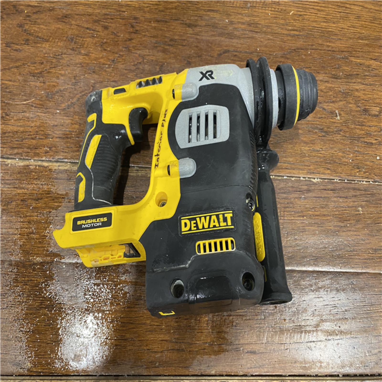 AS-IS Dewalt | SDS 20-V Cordless Rotary Hammer