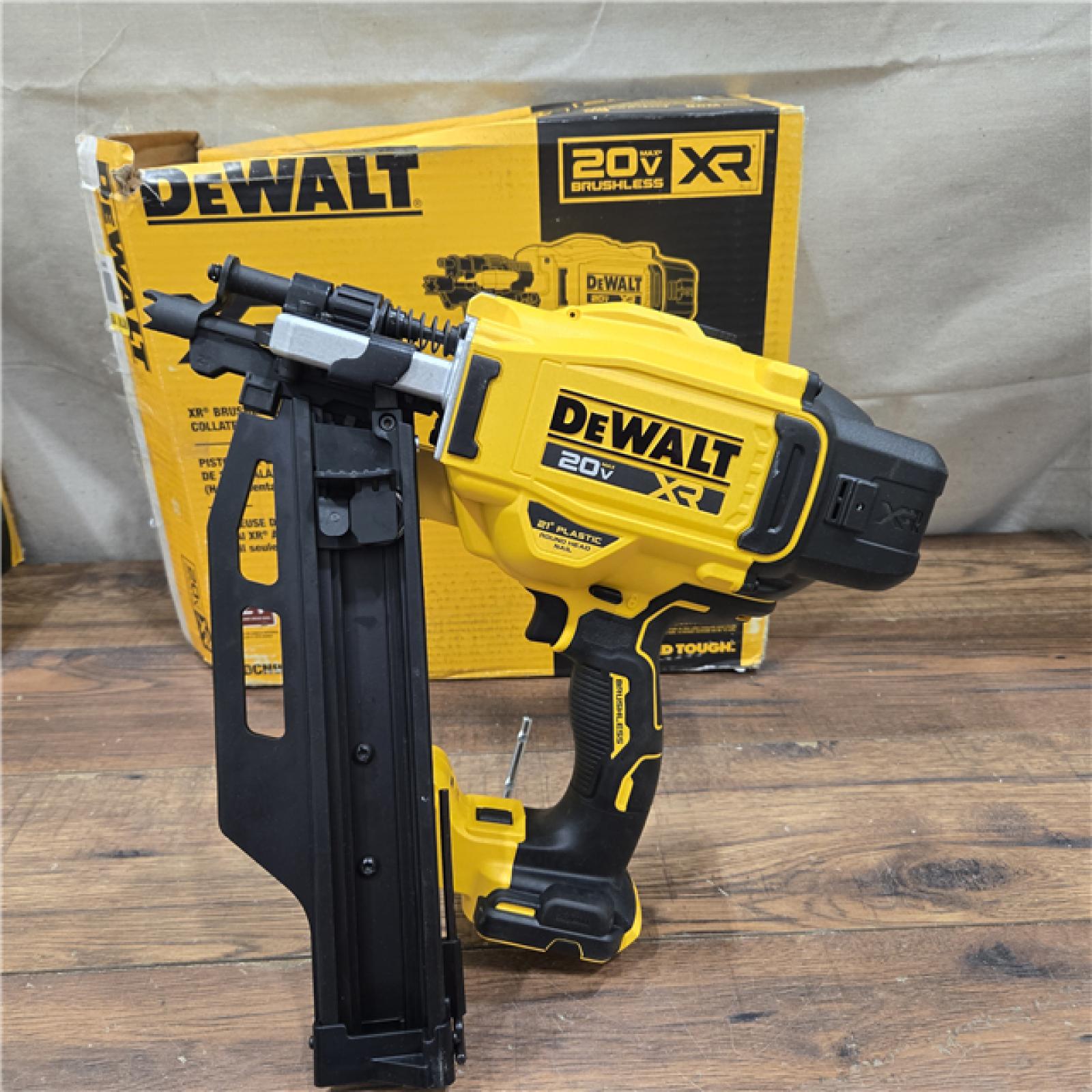 AS-IS DEWALT 20-Volt 21° Cordless Framing Nailer (Tool-Only)