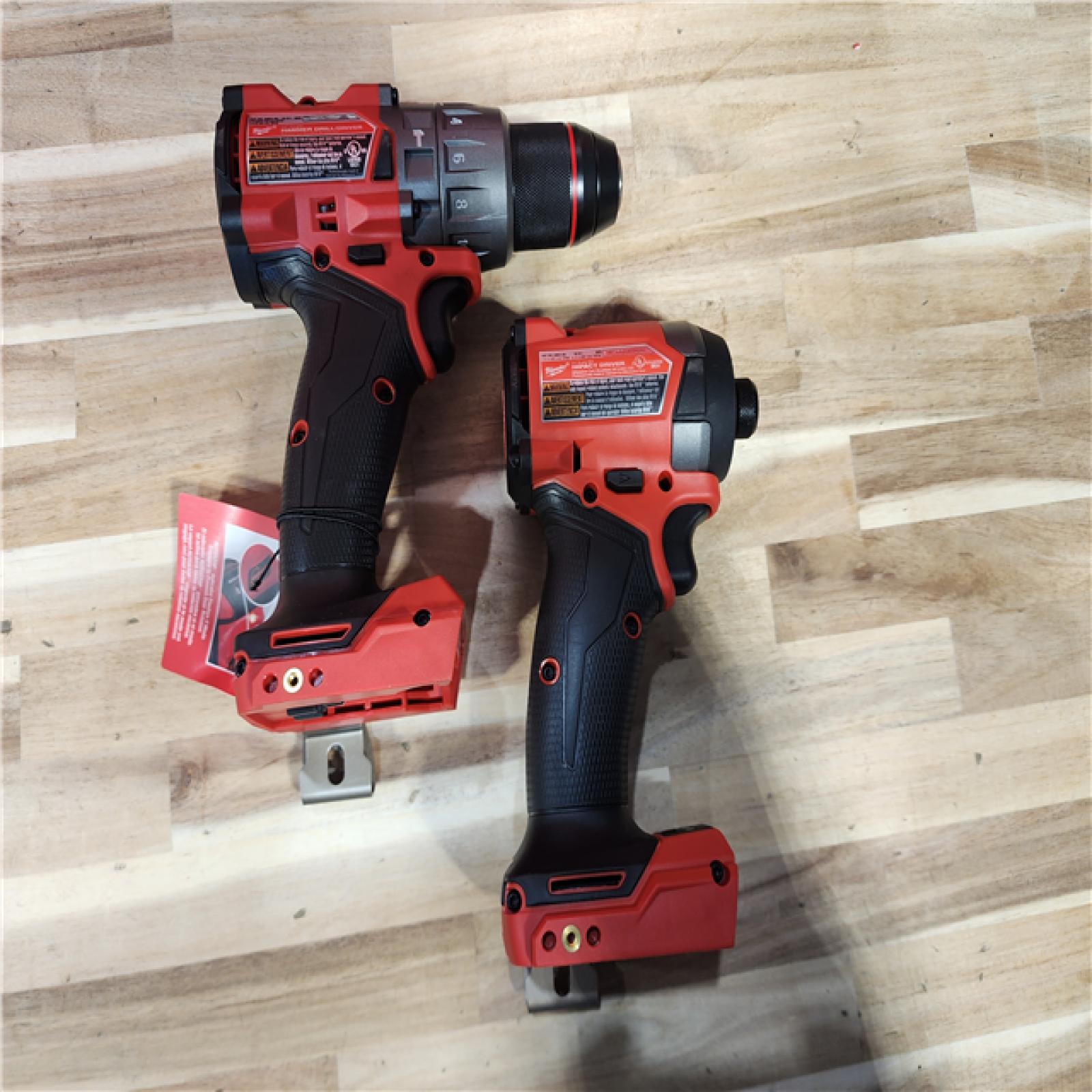 HOUSTON LOCATION - AS-IS (APPEARS LIKE NEW) Milwaukee FUEL 18V Lithium-Ion Brushless Cordless Hammer Drill and Impact Driver Combo Kit