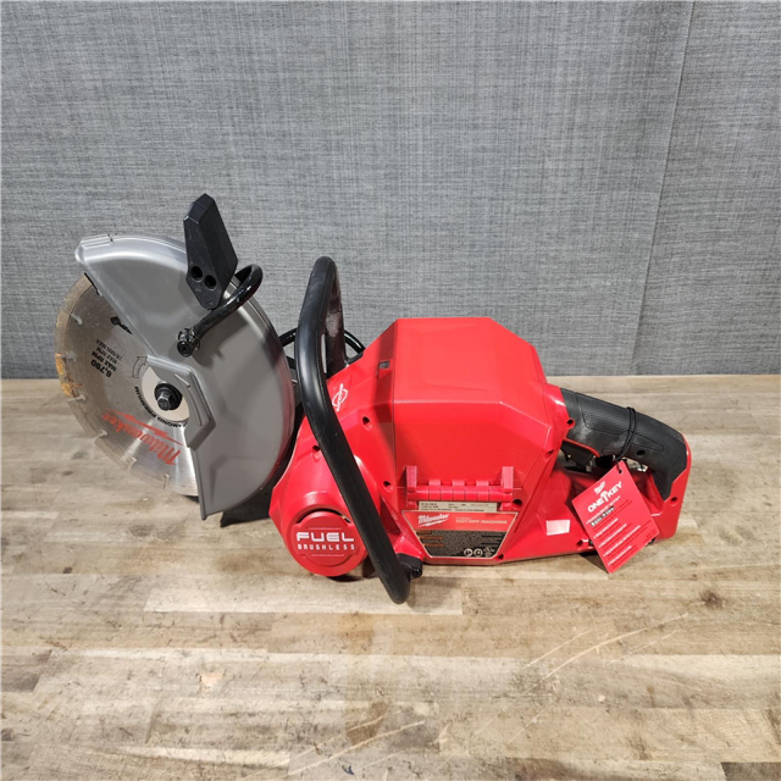 HOUSTON LOCATION - AS-IS Milwaukee M18 FUEL 9 Cut-Off Saw with ONE-KEY (TOOL ONLY)