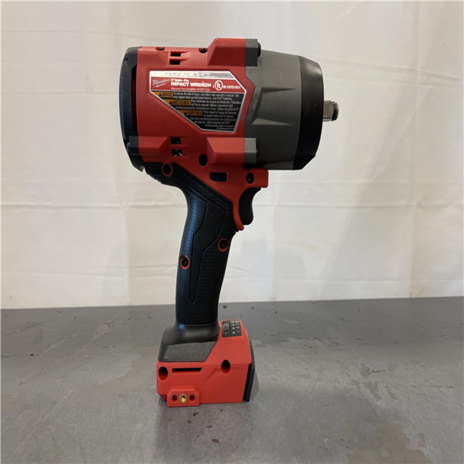 AS-IS - Milwaukee M18 FUEL 18V Lithium-Ion Brushless Cordless 1/2 in. Impact Wrench with Friction Ring