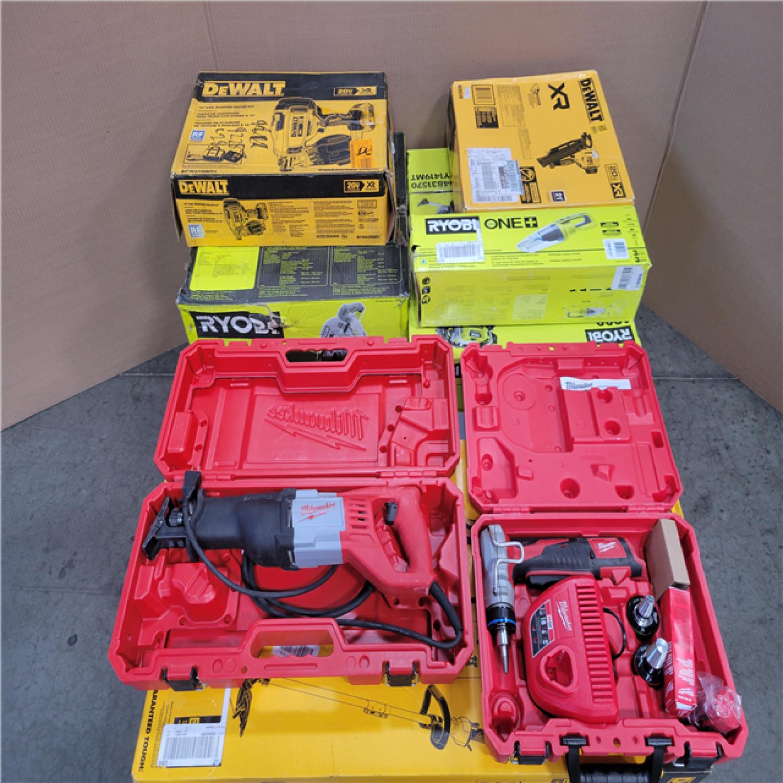 CALIFORNIA AS-IS TOOL PALLET