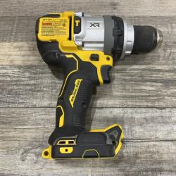 AS-IS DEWALT Atomic 20V Max Lithium-Ion Brushless Cordless Compact 1/4 in. Impact Driver Kit