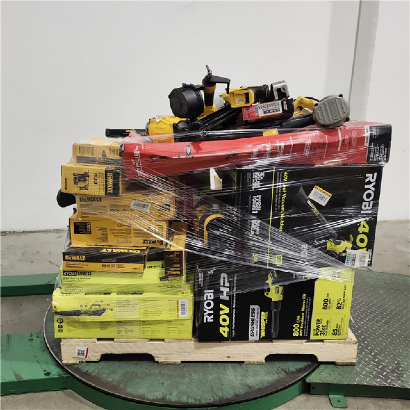 Dallas Location - As-Is Tool Pallet