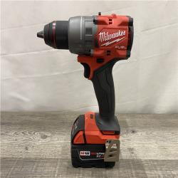 AS-IS Milwaukee FUEL 18V Lithium-Ion Brushless Cordless 1/2 in. Drill/Driver Kit