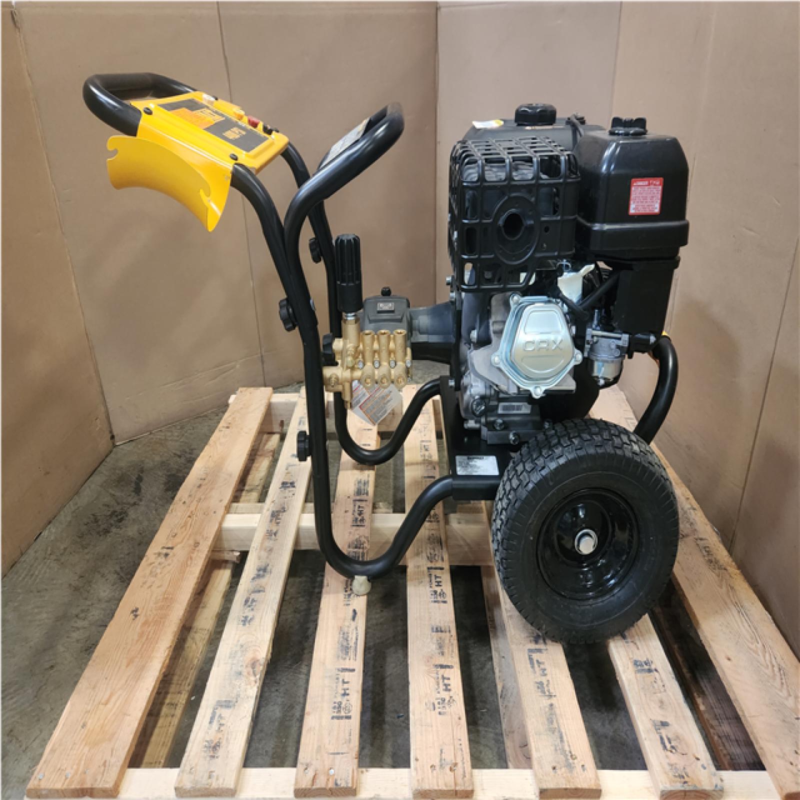 Phoenix LIKE NEW DEWALT 4400 PSI 4.0 GPM Cold Water Gas Pressure Washer