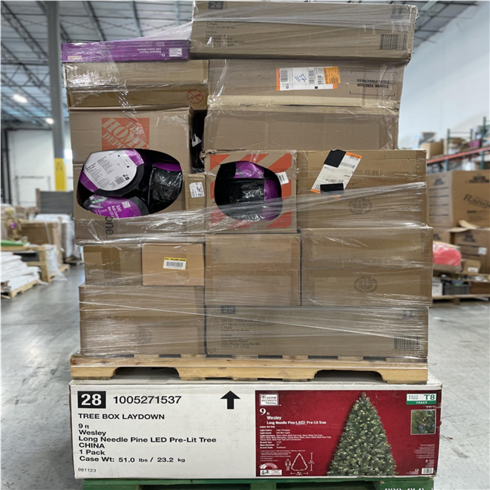 DALLAS LOCATION -AS-IS MIXED HOLIDAY PALLET