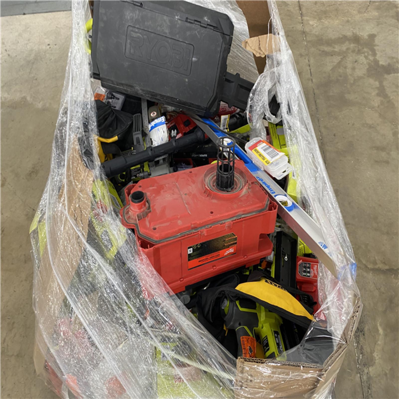 Houston Location AS IS - Tool Pallet