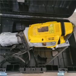 California AS-IS DeWalt 27 lbs/12.3 kg SDS Max Incline Chipping Hammer Kit