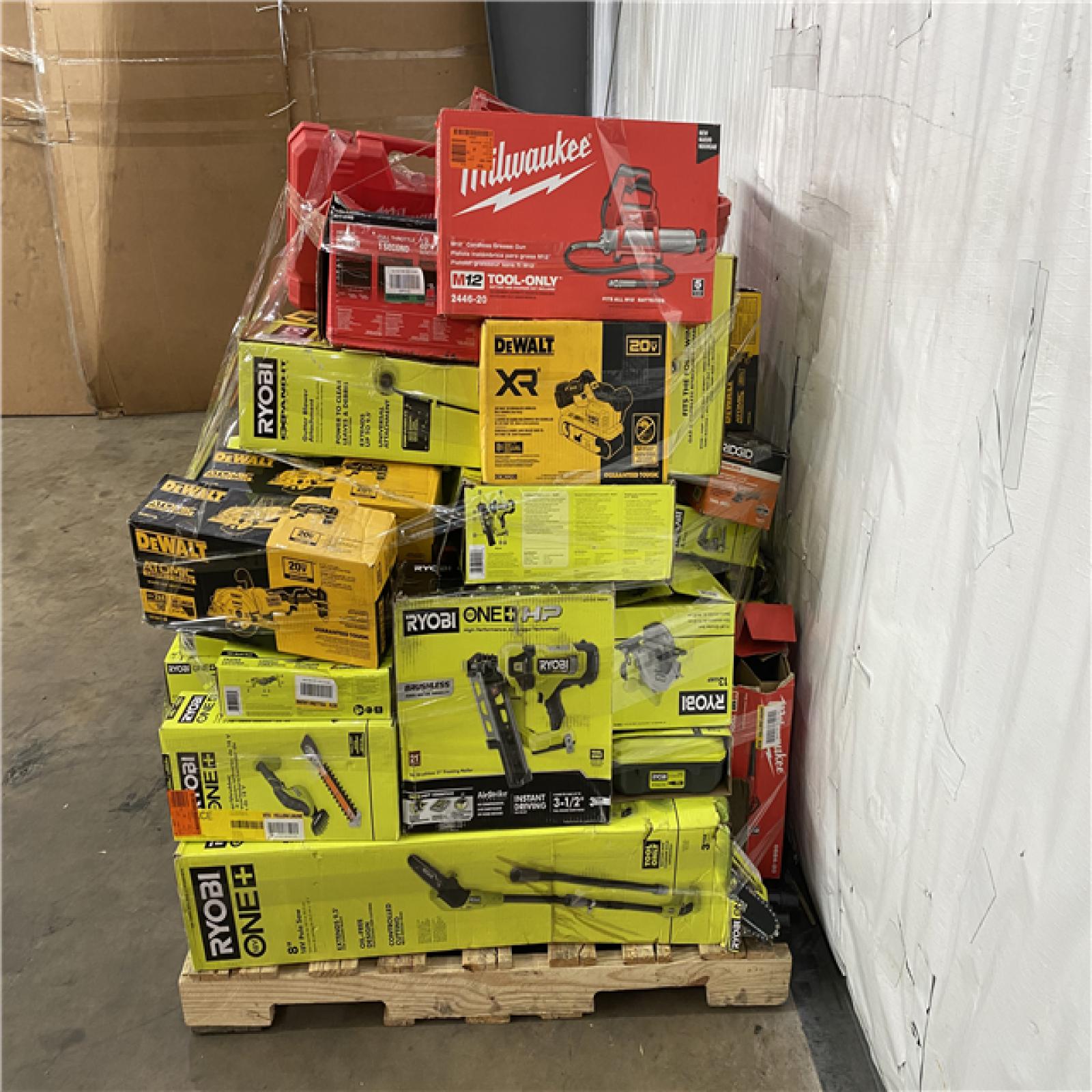 Houston Location AS IS - Tool Pallet