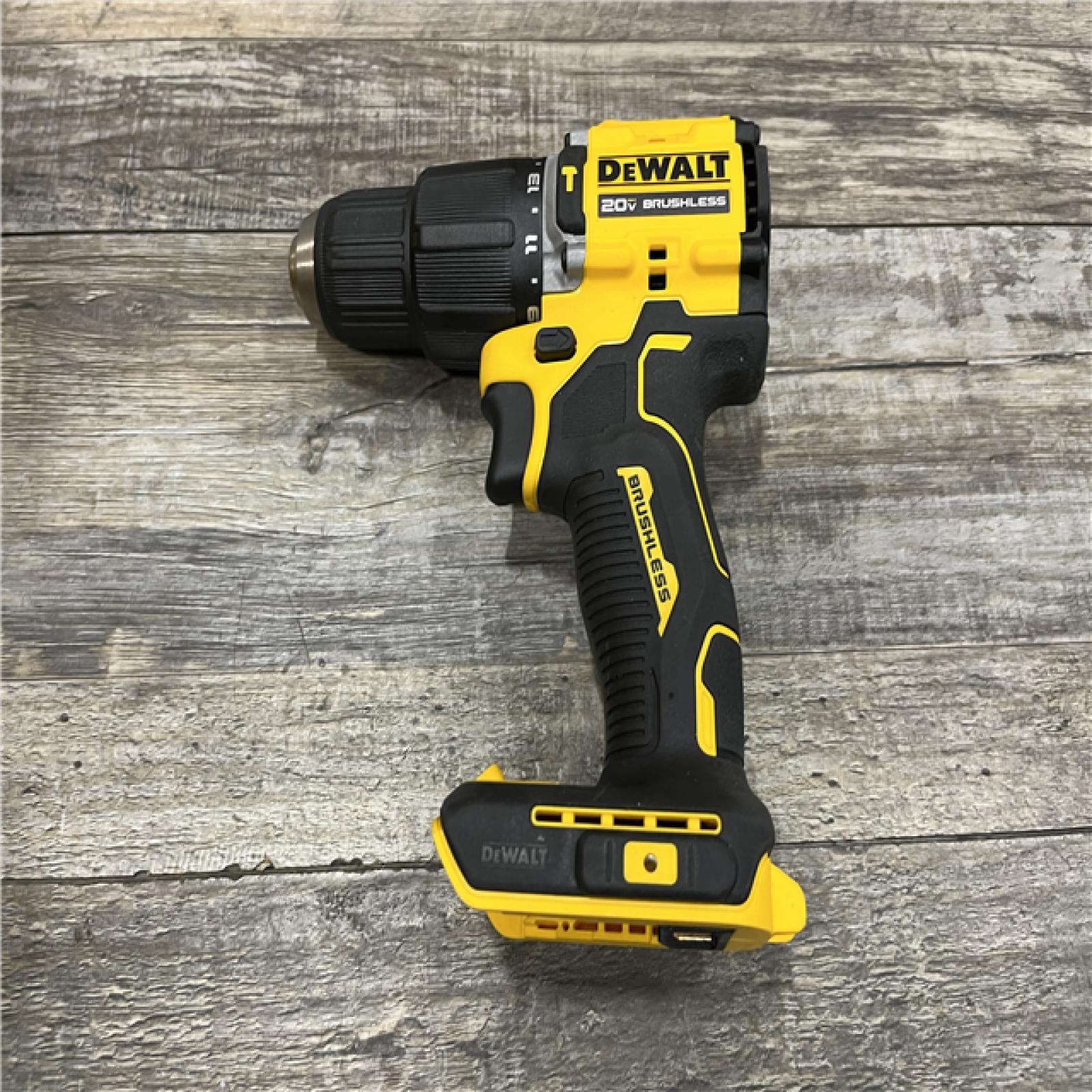 AS-IS DEWALT ATOMIC 20V Cordless 1/2 in. Compact Hammer Drill Kit