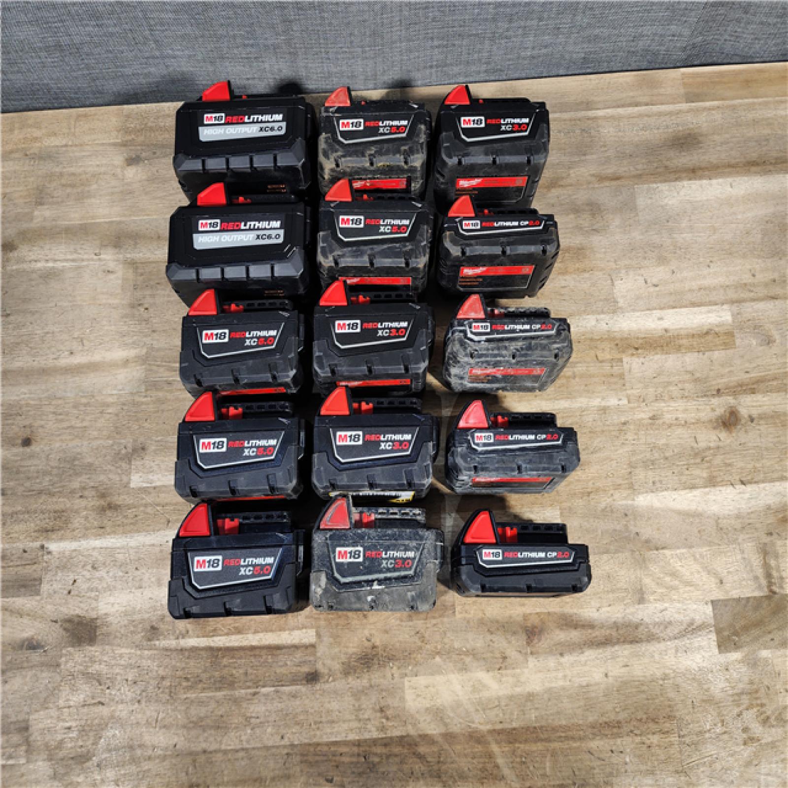 HOUSTON LOCATION - AS-IS MILWAUKEE BATTERY PACK QTY - 15