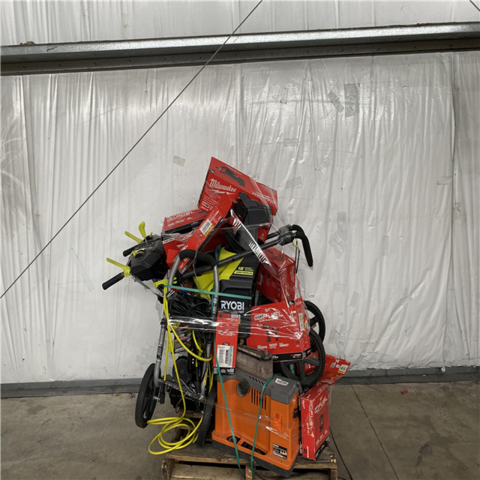 Houston Location AS IS - Tool Pallet