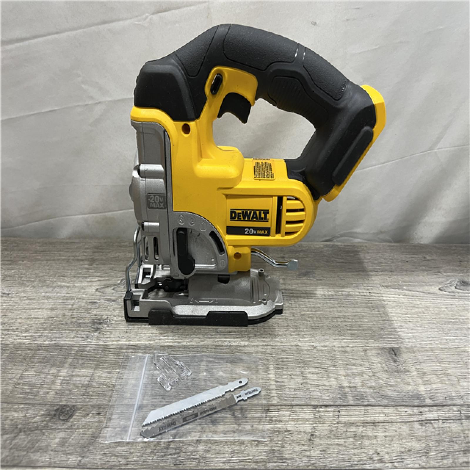 AS-IS DEWALT 20V MAX Cordless Jig Saw (Tool Only)