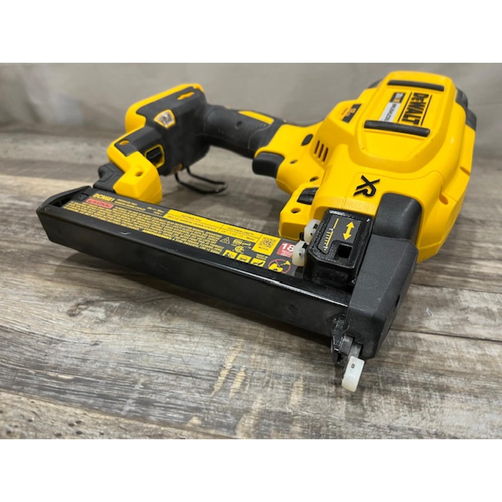 AS-IS DEWALT Cordless 18-Gauge Narrow Crown Stapler (Tool Only)