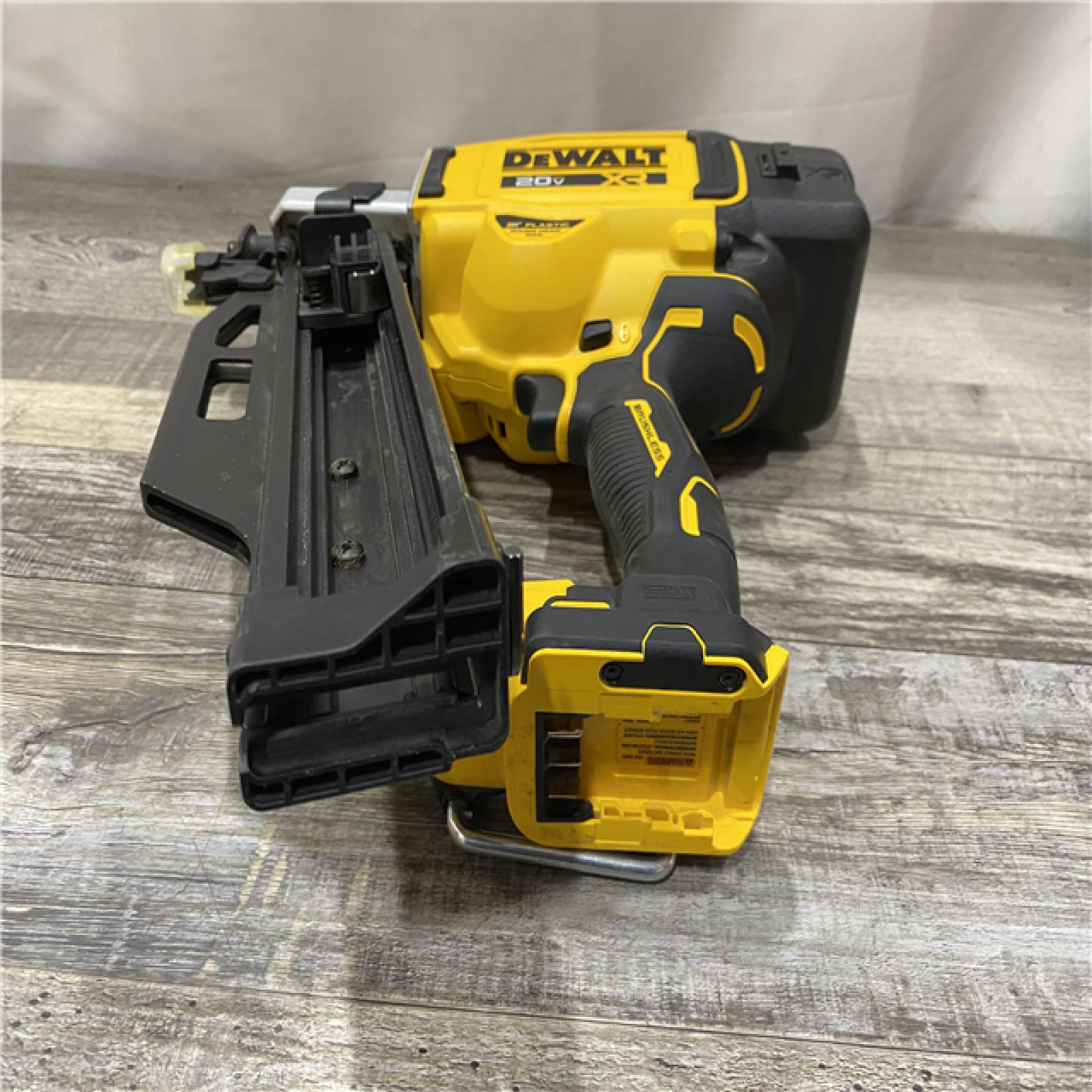 AS-IS DEWALT 20-Volt 21° Cordless Framing Nailer (Tool-Only)