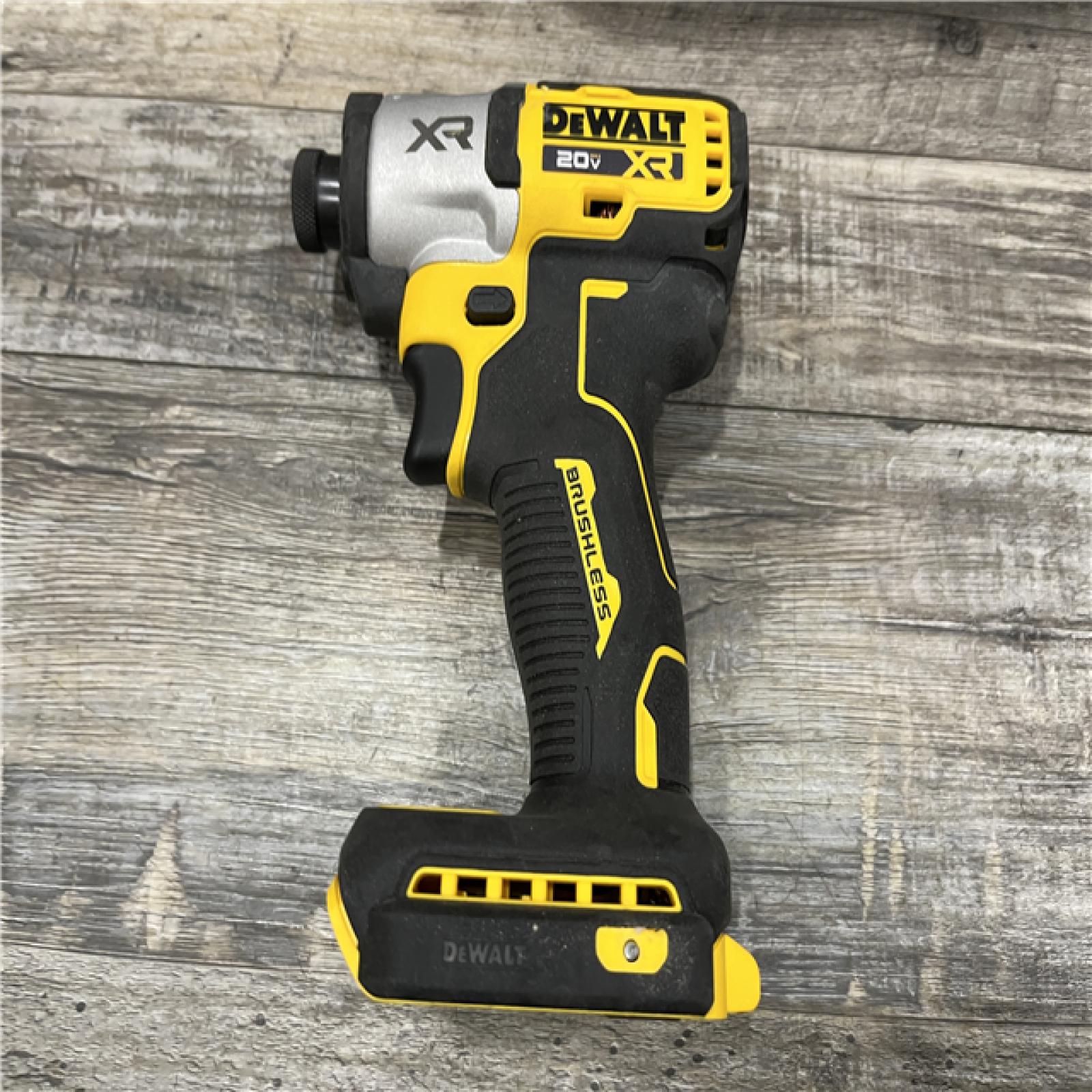 AS-IS DEWALT 20-Volt Maximum XR Lithium-Ion Cordless Brushless 1/4 in. 3-Speed Impact Driver Kit