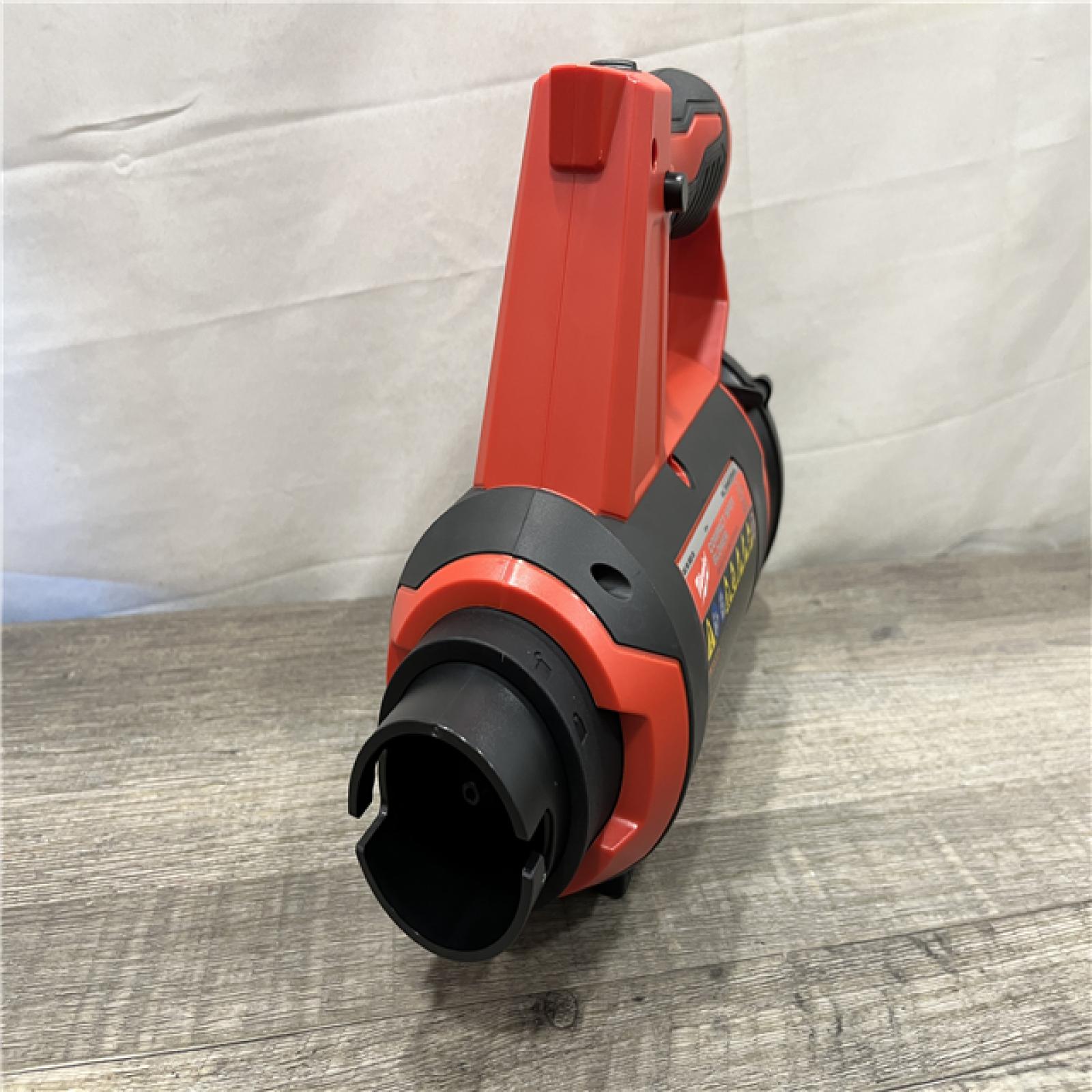 AS-IS Milwaukee 12V Lithium-Ion Cordless Compact Spot Blower (Tool-Only)