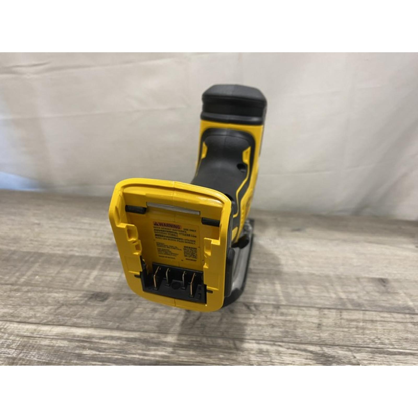 AS-IS DEWALT 20V MAX XR Cordless Barrel Grip Jigsaw (Tool Only)