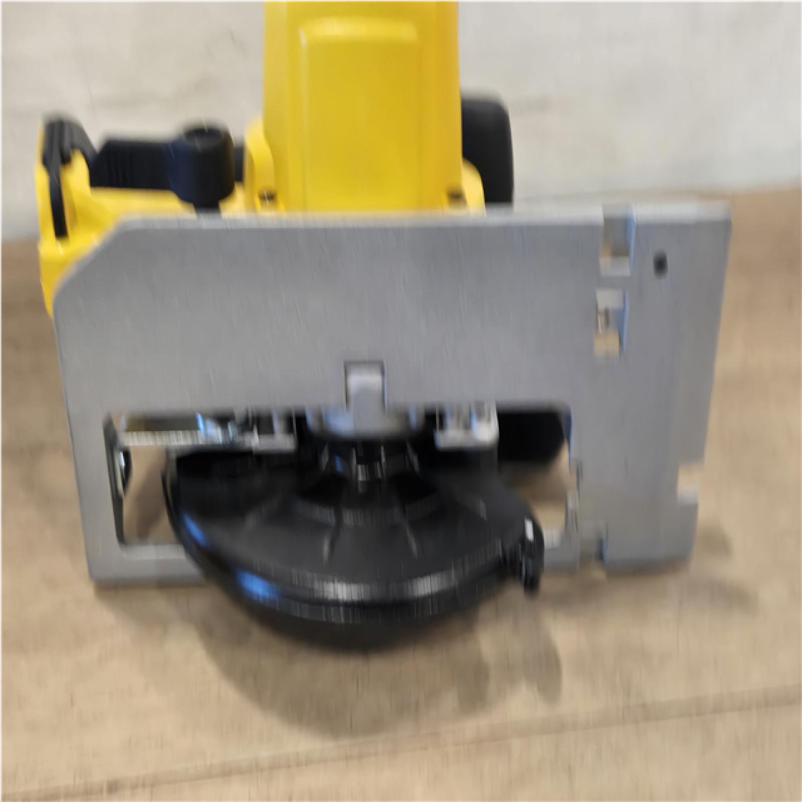 AS-IS DEWALT 6-1/2'' 165MM CIRCULAR SAW (Tool-Only)