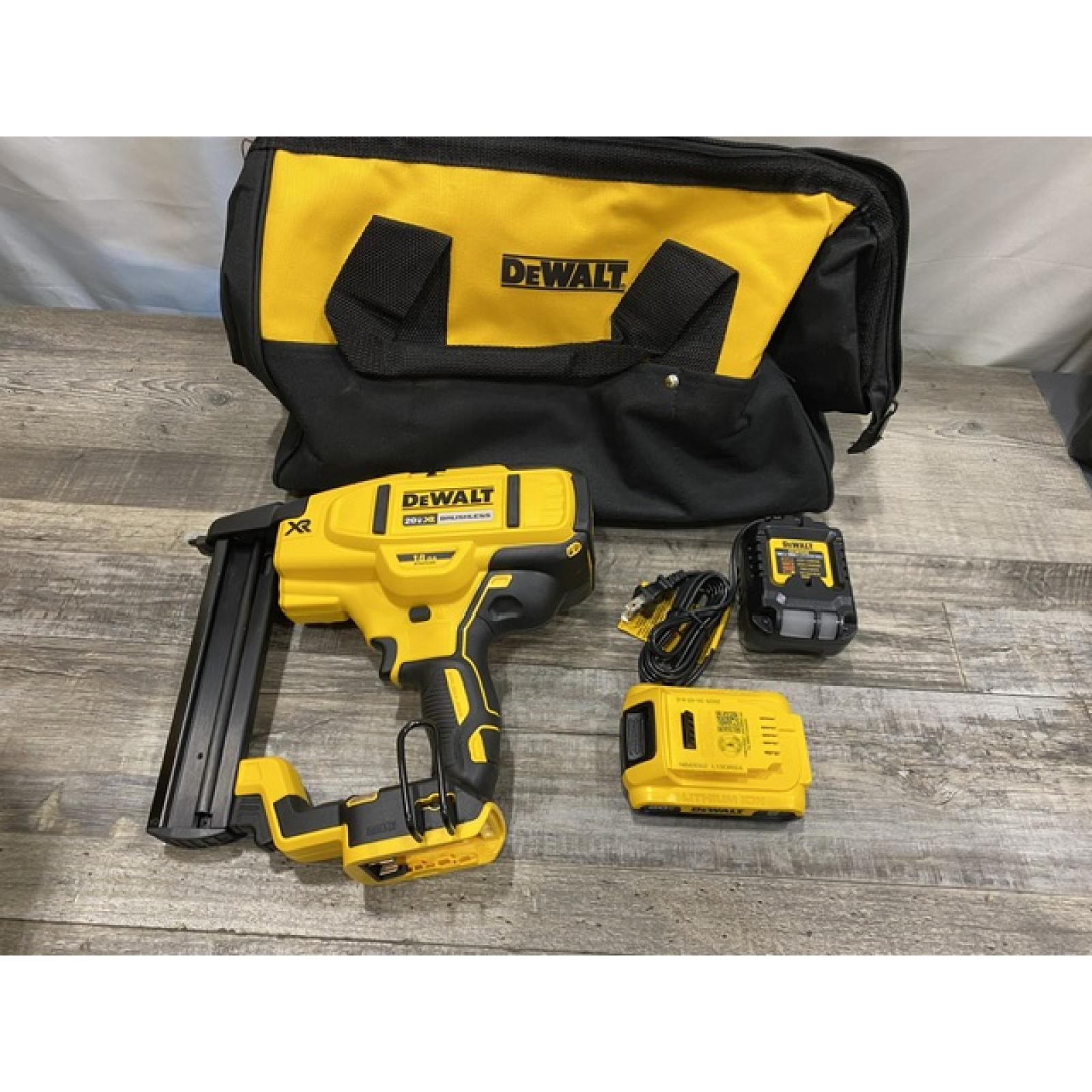 AS-IS DEWALT 20V MAX XR Lithium-Ion Cordless 18-Gauge Narrow Crown Stapler Kit