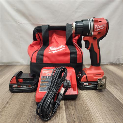 AS-IS- Milwaukee M18 18V Drill/Driver Kit