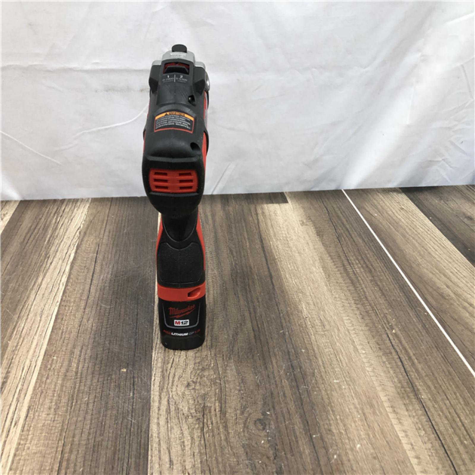 AS-IS Milwaukee 12V Lithium-Ion Cordless Variable Speed Polisher/Sander Kit