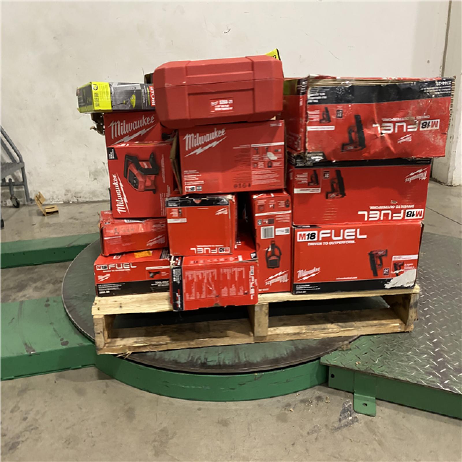 Dallas Location - As-Is Tool Pallet