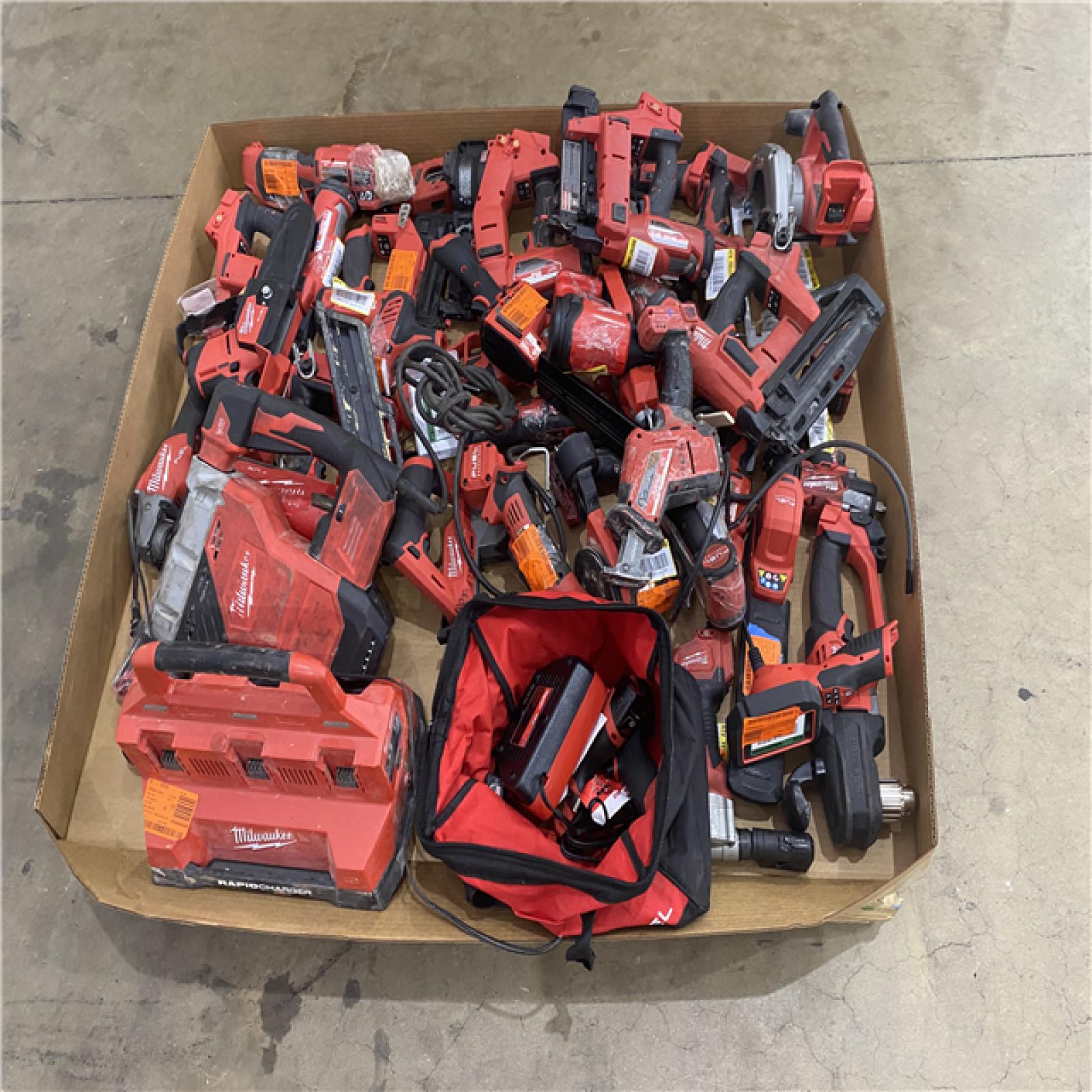 Houston Location AS IS - Tool Pallet