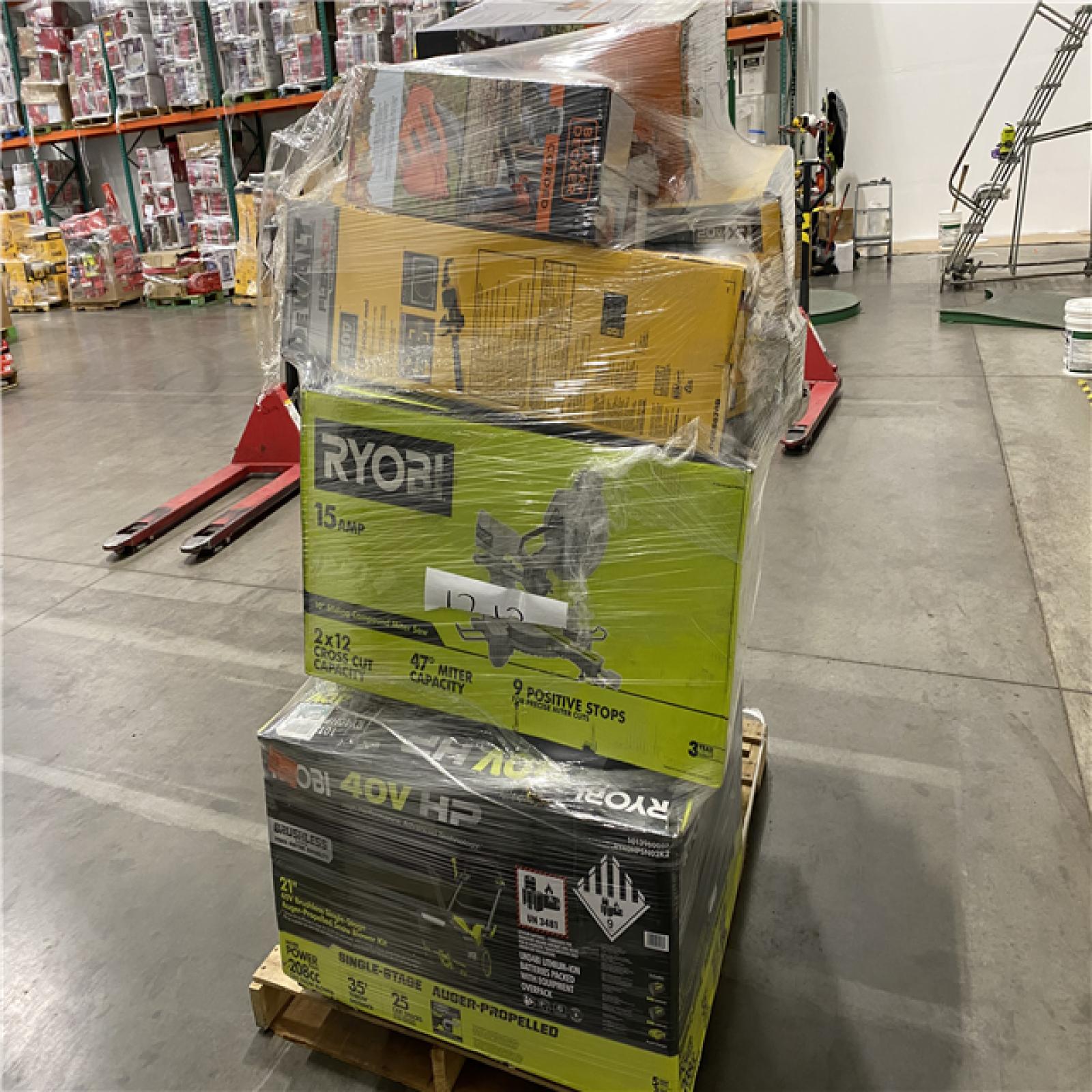 Dallas Location - As-Is Tool Pallet