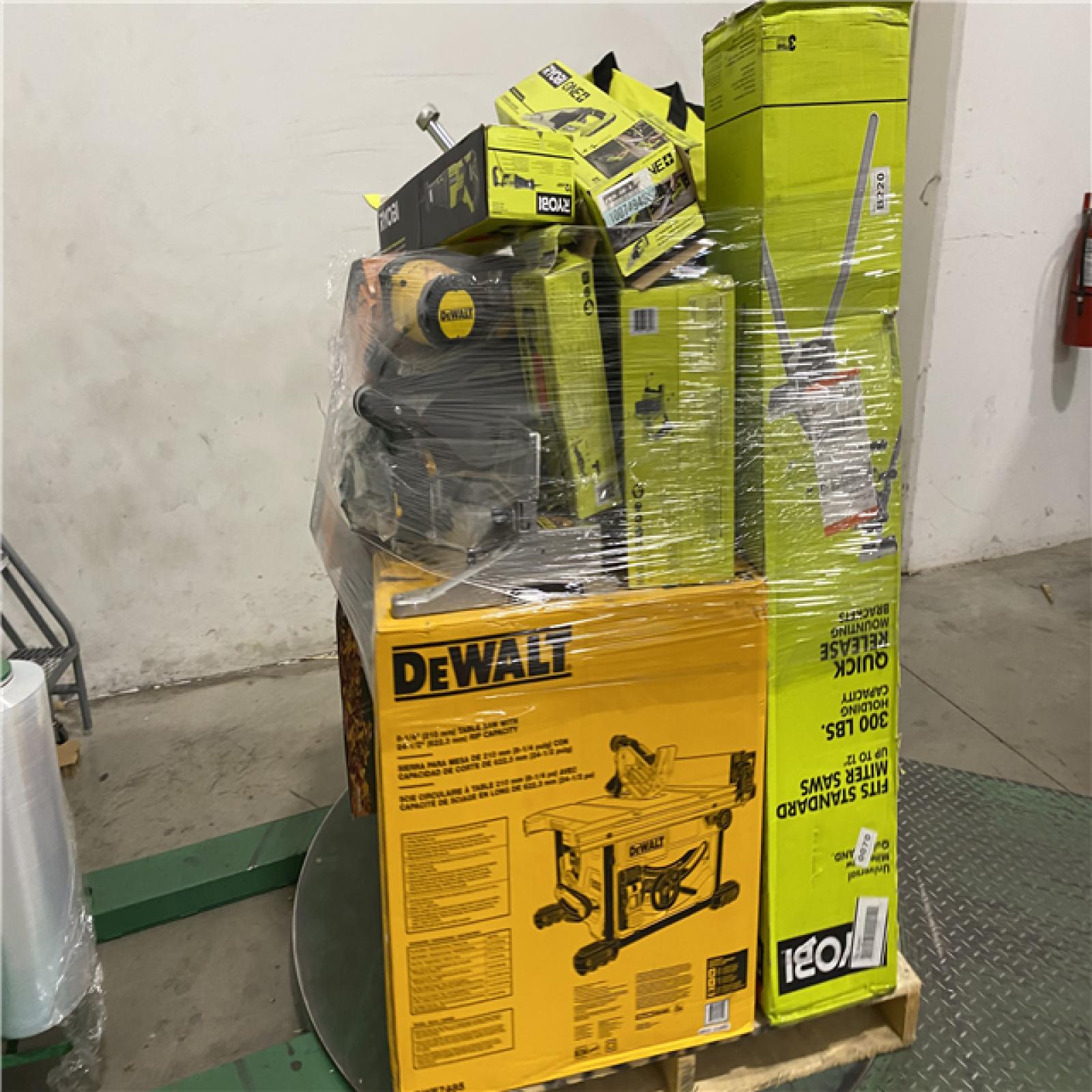 Dallas Location - As-Is Tool Pallet
