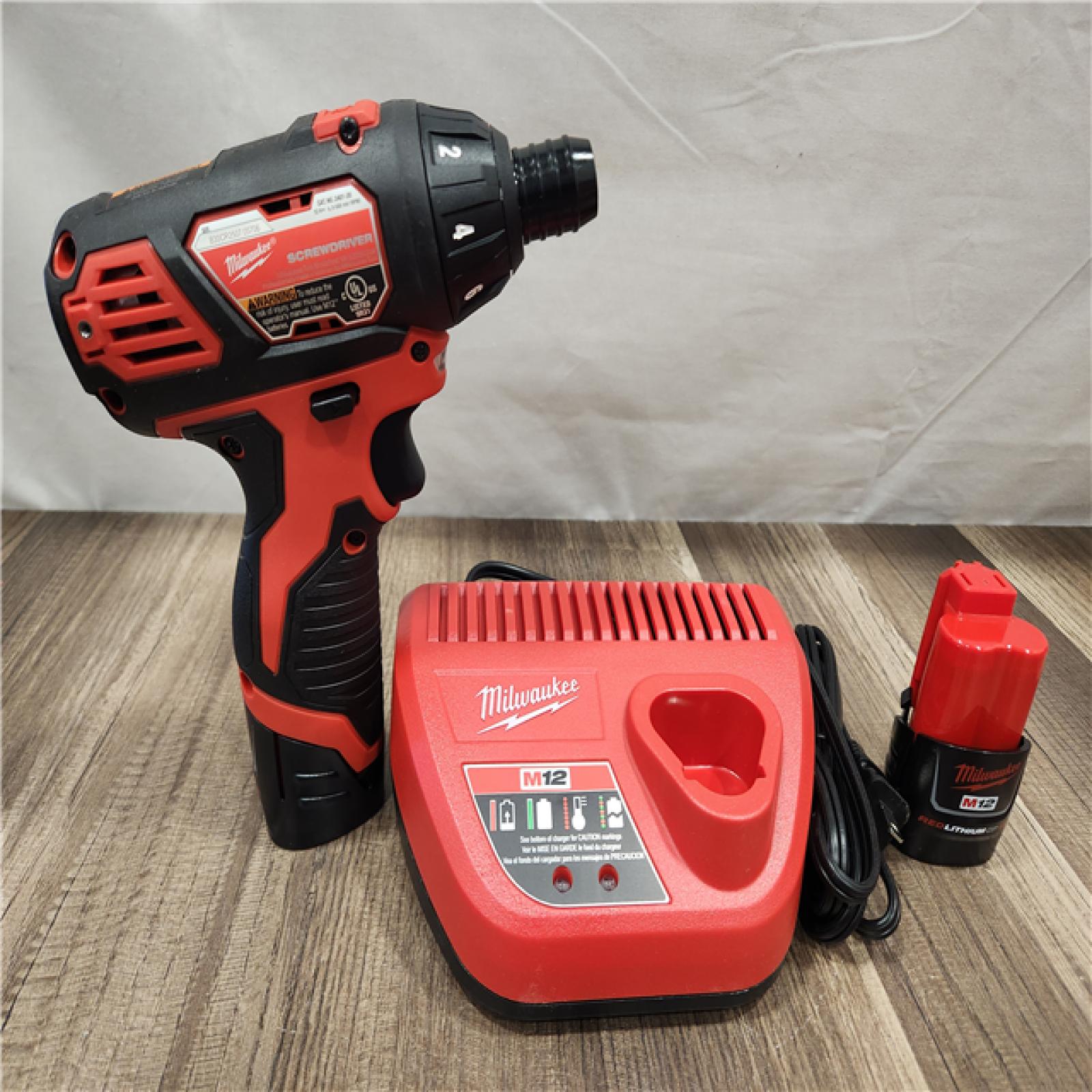 AS-IS- Milwaukee  - M12 12V Cordless Screwdriver Kit