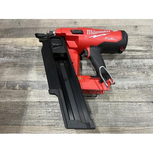 AS-IS Milwaukee FUEL 3-1/2 in 18V 21-Degree Lithium-Ion Brushless Cordless Nailer (Tool Only)