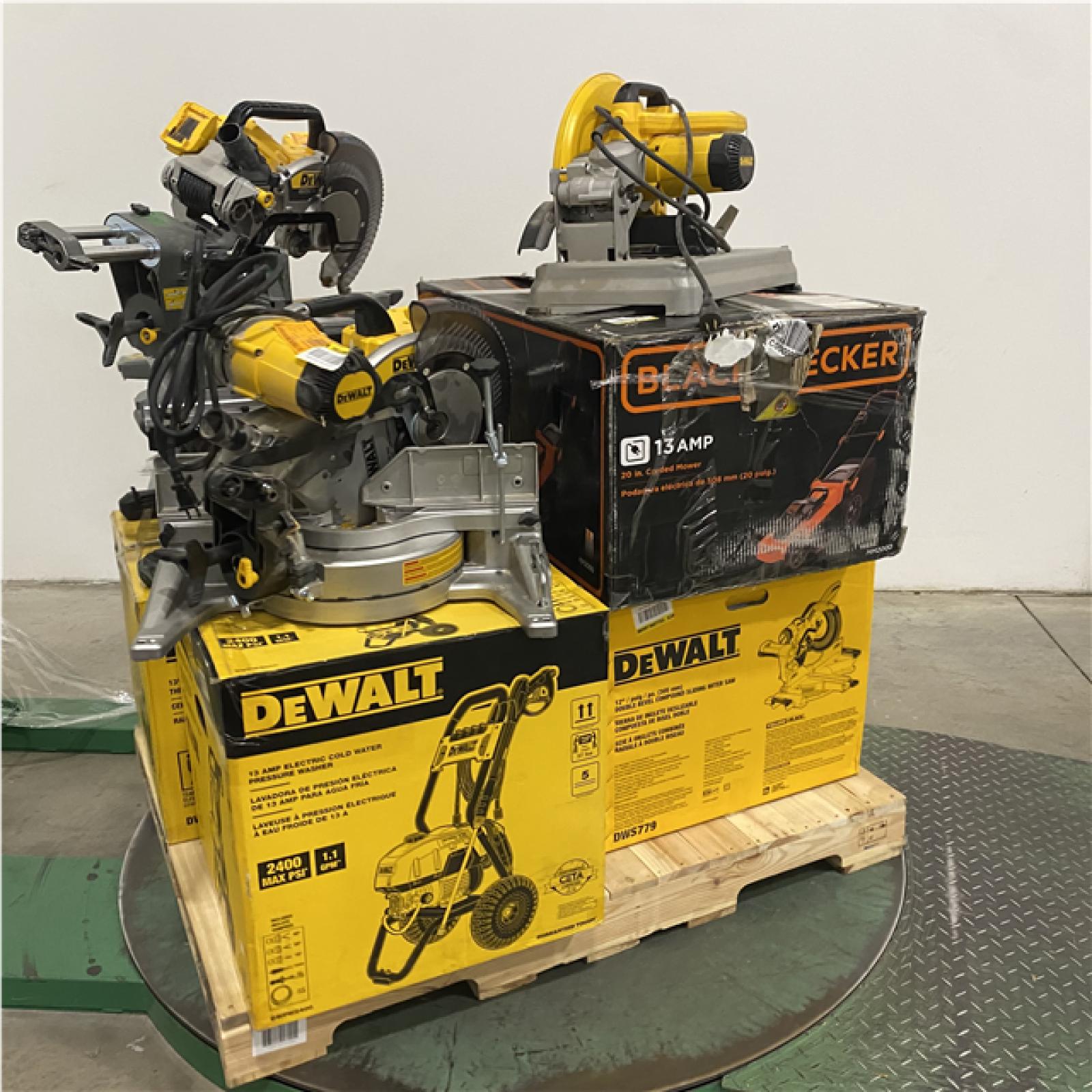 Dallas Location - As-Is Tool Pallet