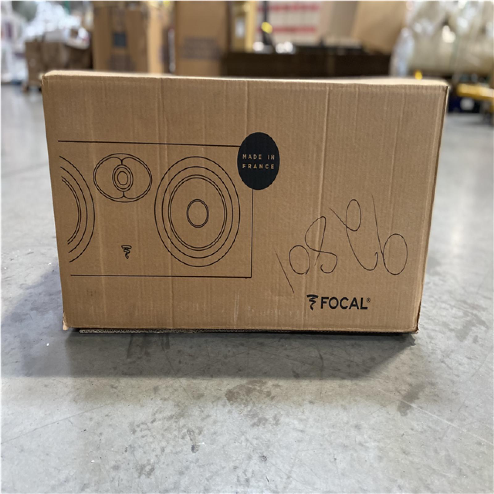 DALLAS LOCATION- NEW!- Focal Theva 2-Way Center Speaker in Black