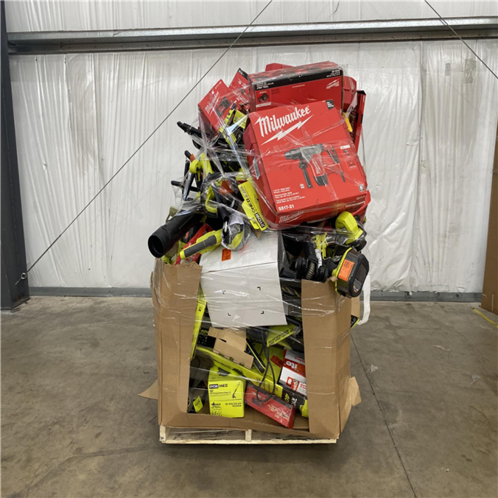 Houston Location AS IS - Tool Pallet