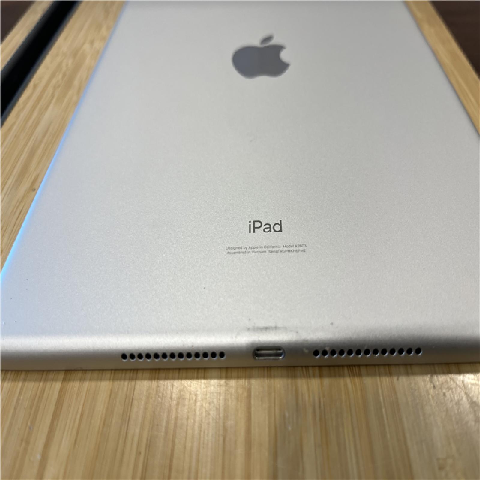 Apple 10.2-inch iPad Wi-Fi + Cellular 64GB - Silver (9th Generation)