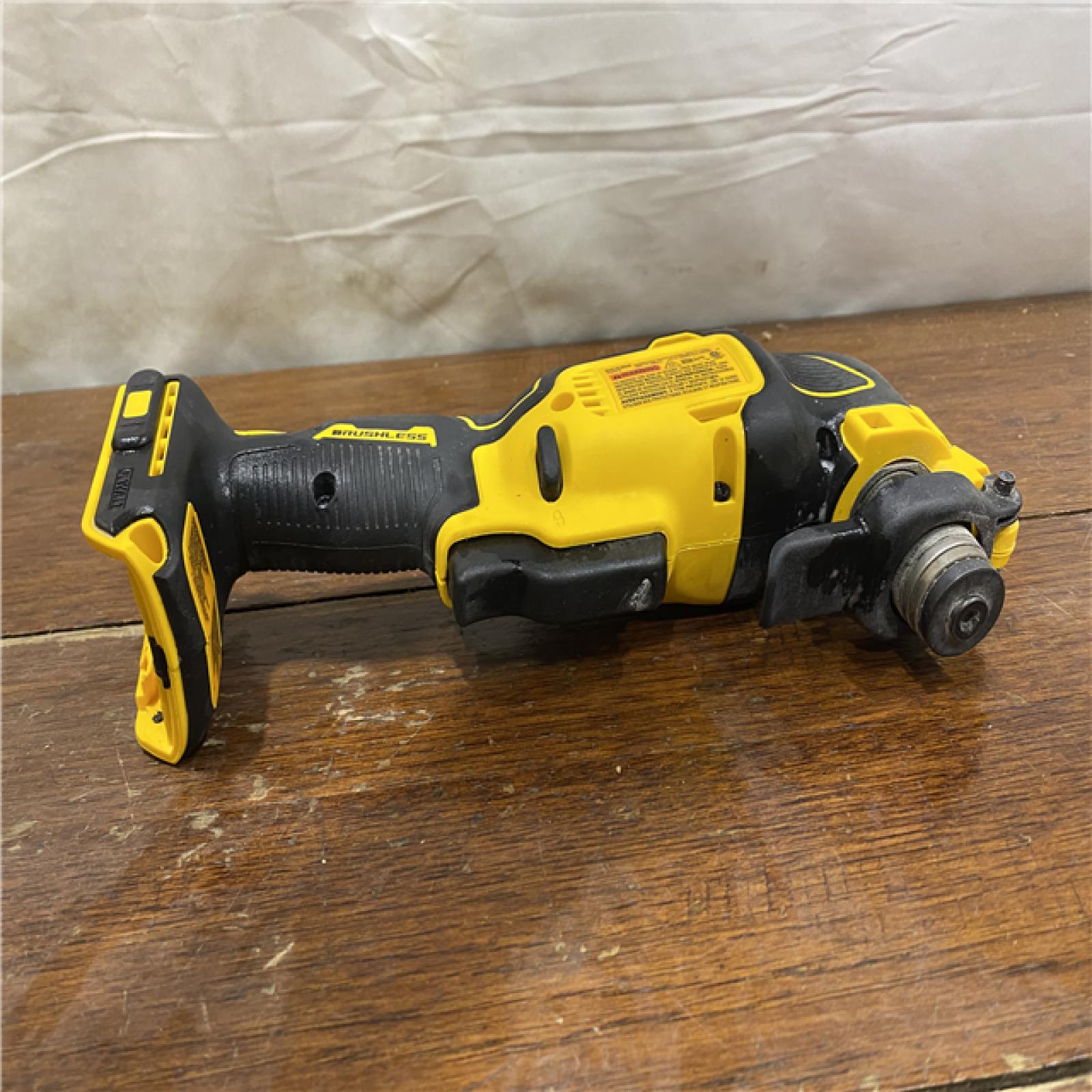 AS-IS DEWALT ATOMIC 20V MAX Cordless Brushless Oscillating Multi Tool (Tool Only)
