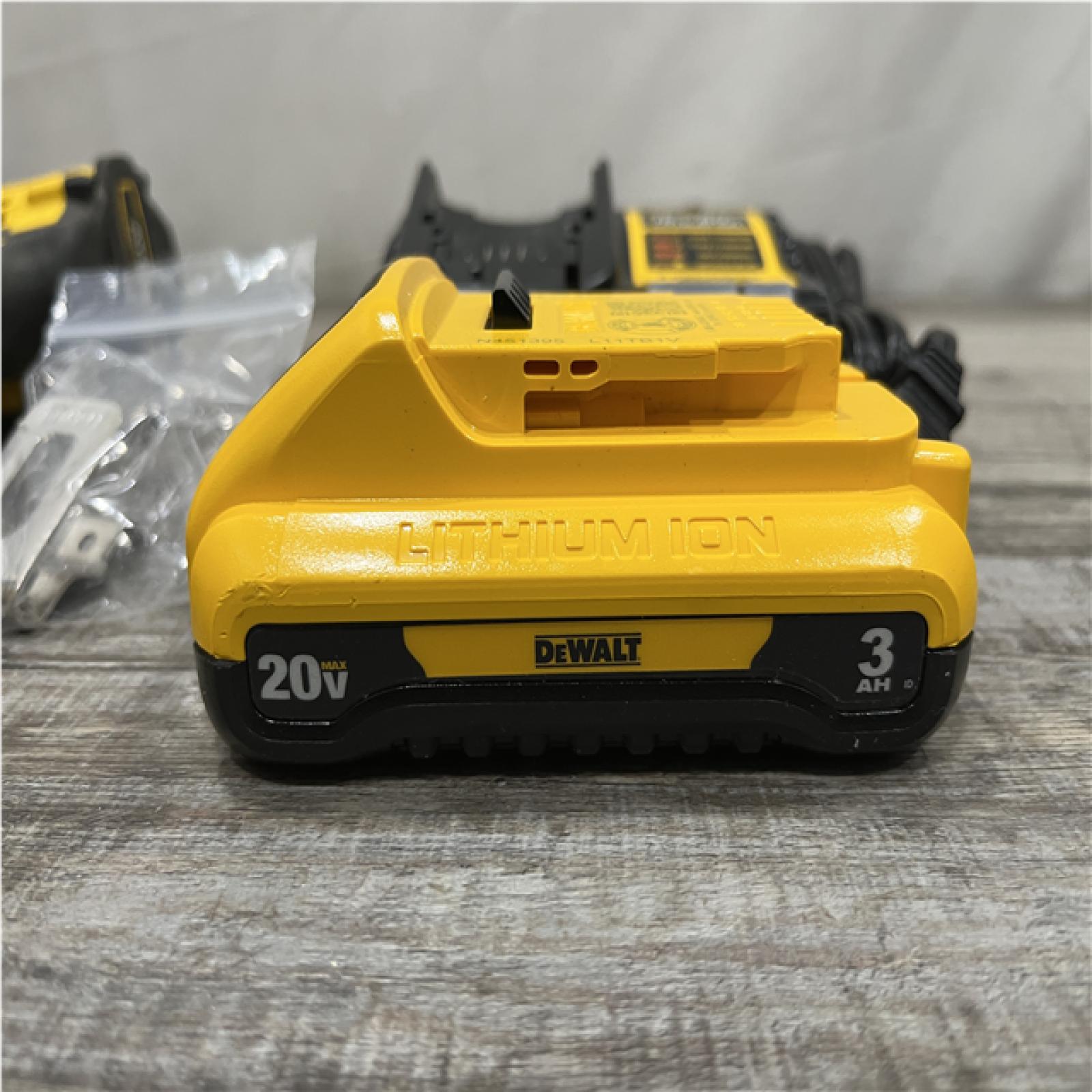 AS-IS DEWALT ATOMIC 20V Cordless 1/2 in. Compact Hammer Drill Kit