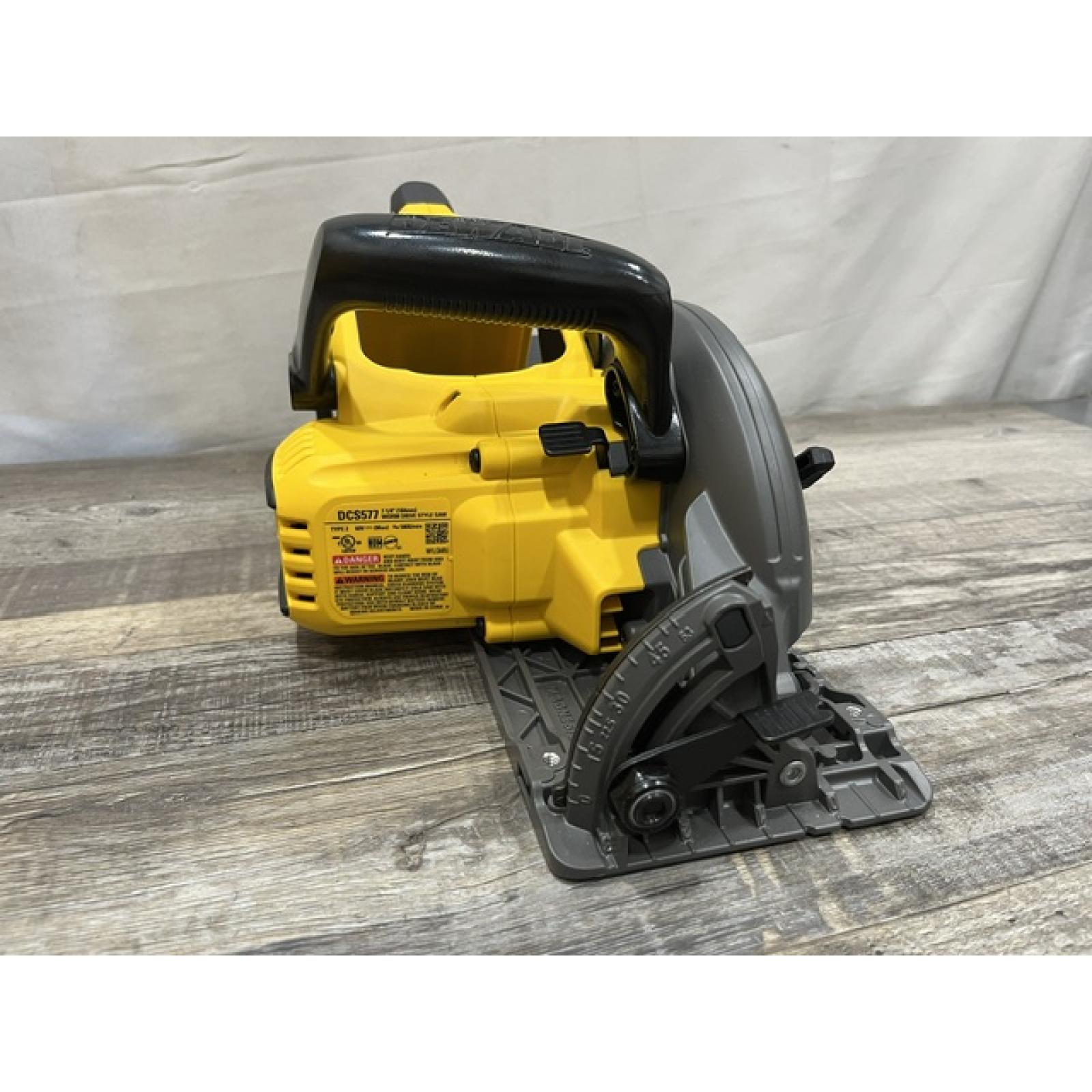 AS-IS DEWALT FLEXVOLT 60V MAX Cordless Brushless 7-1/4 in. Wormdrive Style Circular Saw (Tool Only)