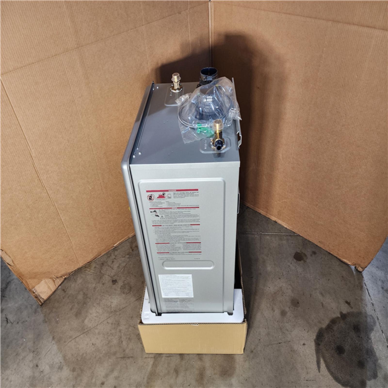 HOUSTON LOCATION - AS-IS (NEW) EZ98DV Tankless Water Heater (NG)