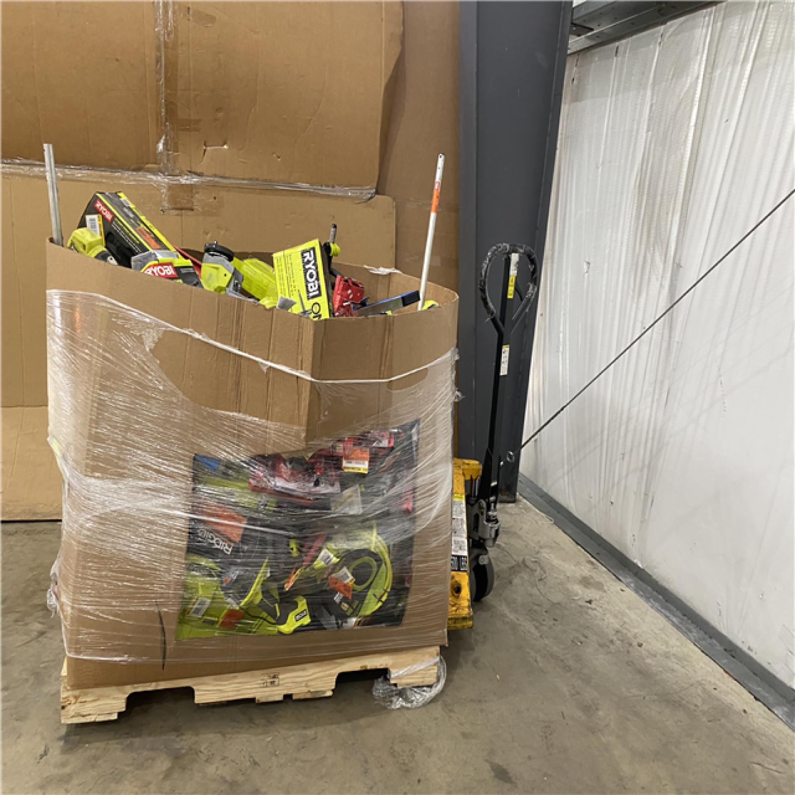 Houston Location AS IS - Tool Pallet
