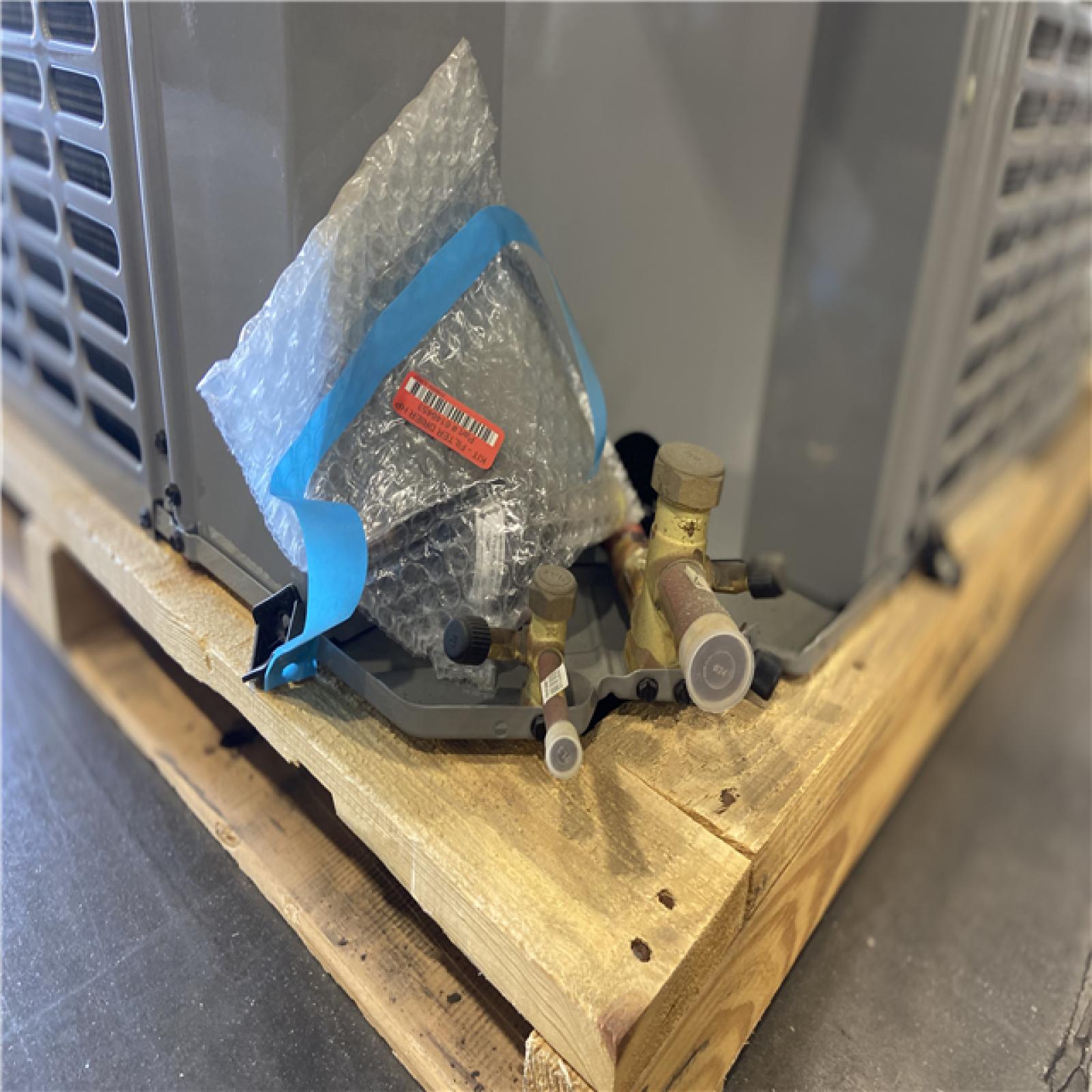 DALLAS LOCATION - Johnson Controls 4 Ton 15.2seer/7.8 Hspf 2-Stage Heat Pump