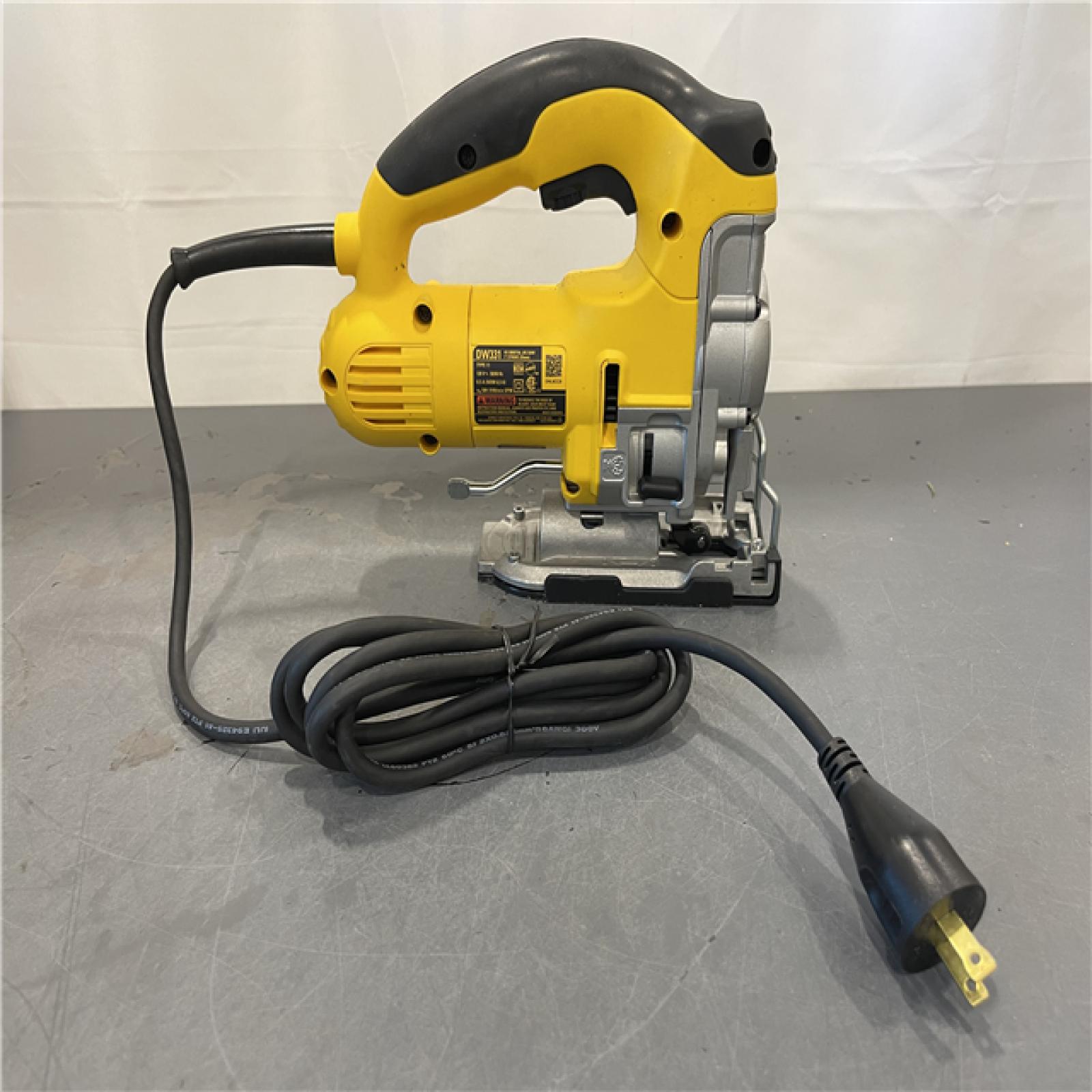 AS-IS - DEWALT 6.5 Amp Corded Jig Saw Kit with Kit Box