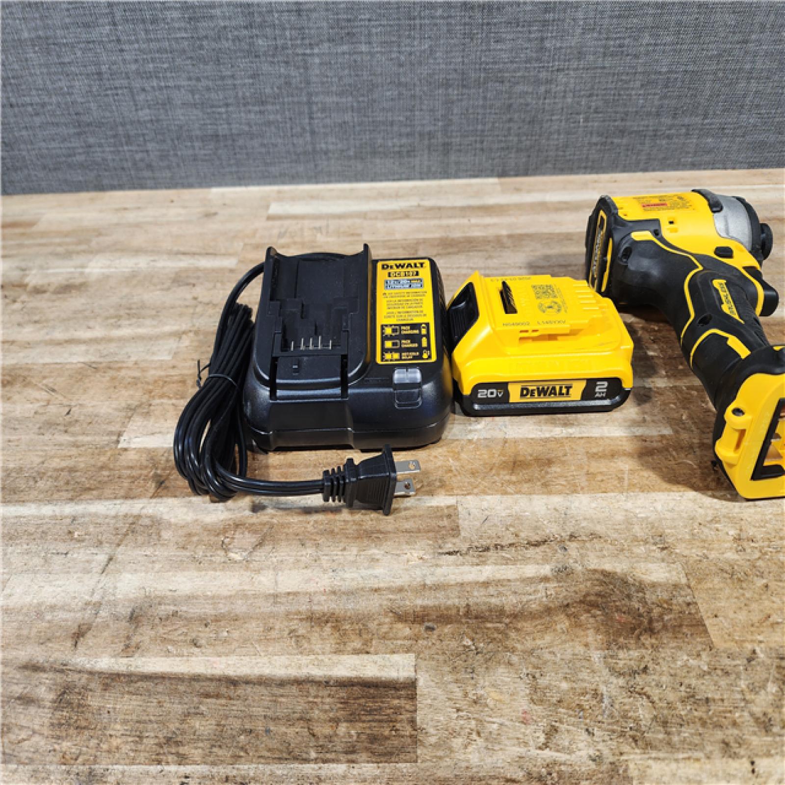 HOUSTON LOCATION - AS - IS DEWALT Atomic 20V Max Lithium-Ion Brushless Cordless Compact 1/4 in. Impact Driver Kit