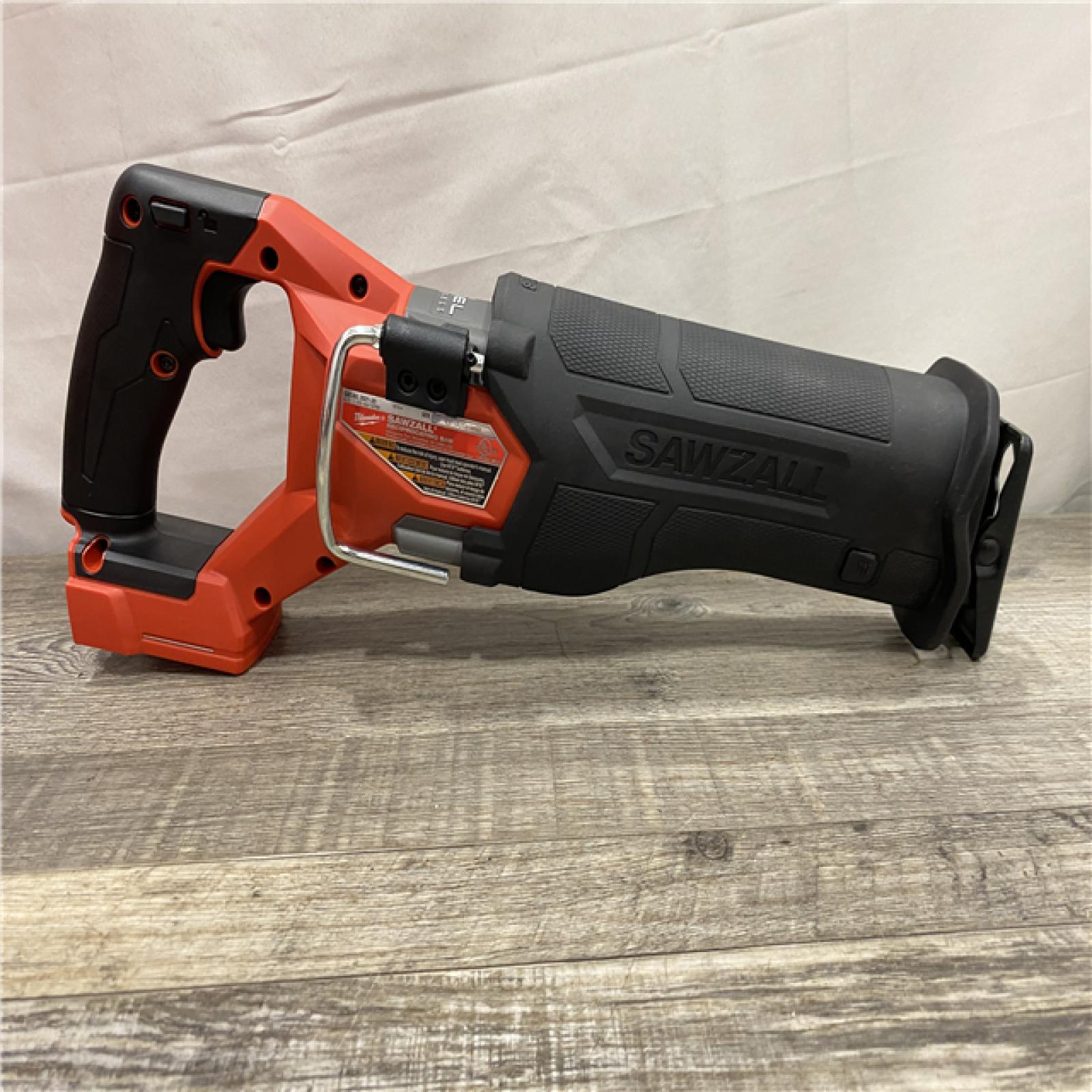 AS-IS Milwaukee FUEL GEN-2 18V Lithium-Ion Brushless Cordless SAWZALL Reciprocating Saw (Tool-Only)