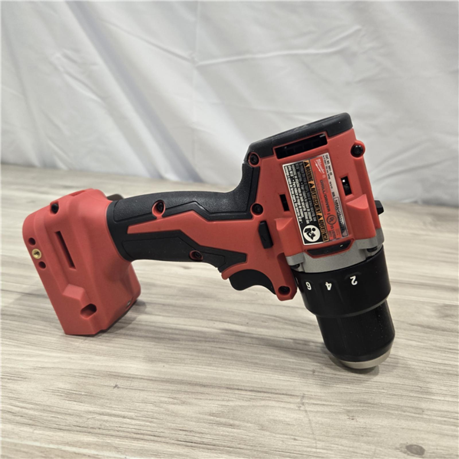 LIKE NEW! - Milwaukee 18V Cordless Compact Drill/Impact Combo Kit