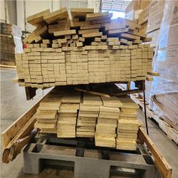 Phoenix Location Pallet of LP Smart Side Trim Pieces