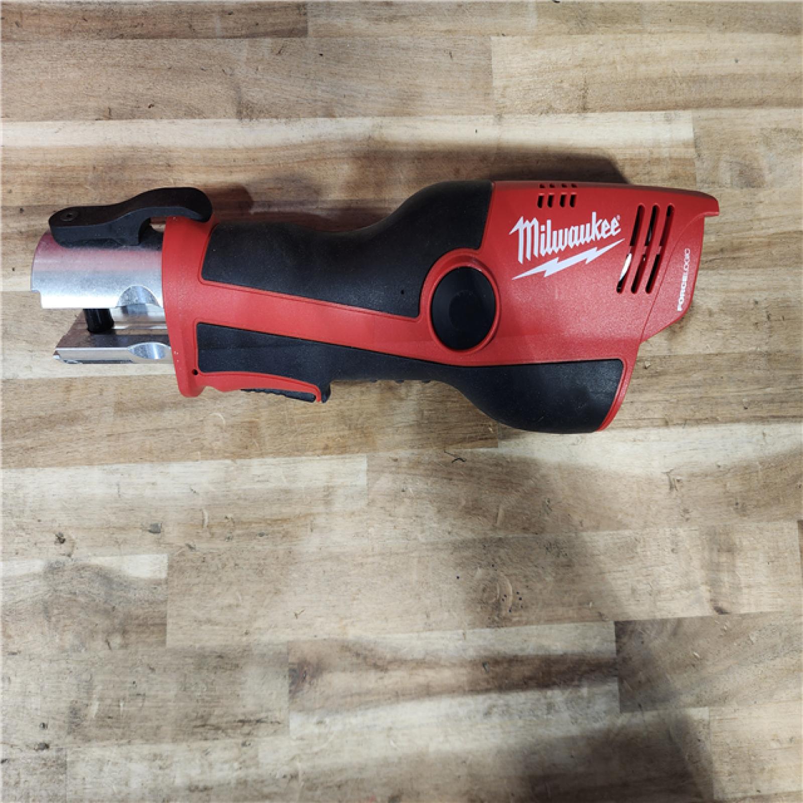 HOUSTON LOCATION - AS-IS Milwaukee 12-Volt Lithium-Ion Force Logic Cordless Press Tool Kit